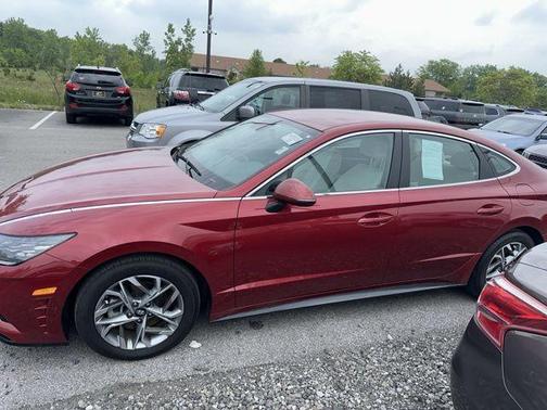 2023 Hyundai SONATA SEL