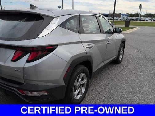 2024 Hyundai TUCSON SE