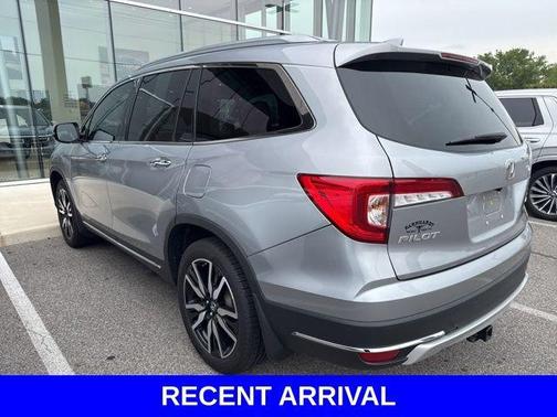 2020 Honda Pilot Touring 8-Passenger