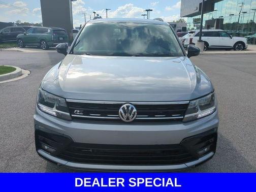 2021 Volkswagen Tiguan 2.0T SE R-Line Black