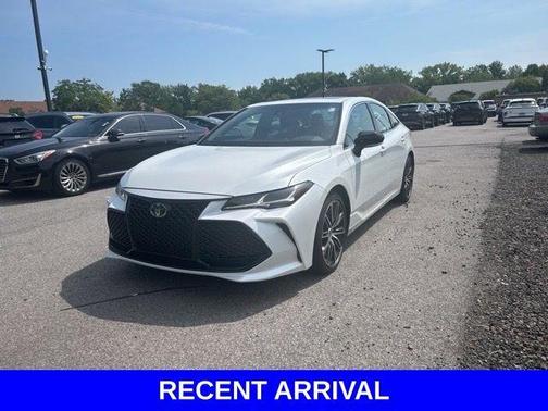 2022 Toyota Avalon Touring