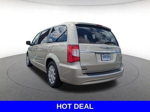 Cashmere / Sandstone Pearlcoat 2014 Chrysler Town & Country Touring