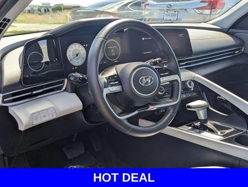 Lava Orange 2022 Hyundai ELANTRA Limited