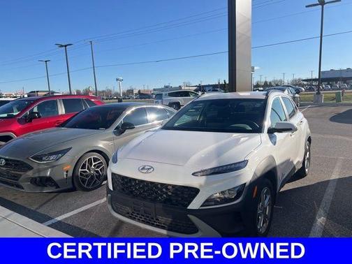 2023 Hyundai KONA SEL