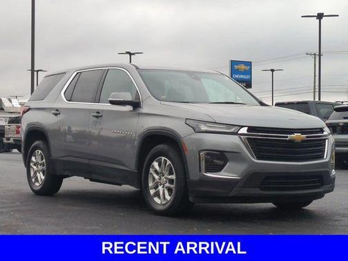 2023 Chevrolet Traverse LS