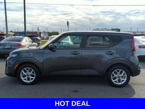 2022 Kia Soul LX