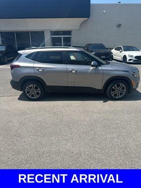 2023 Kia Seltos S