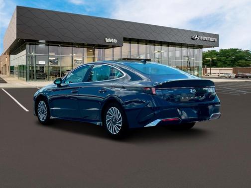 2025 Hyundai SONATA Hybrid SEL