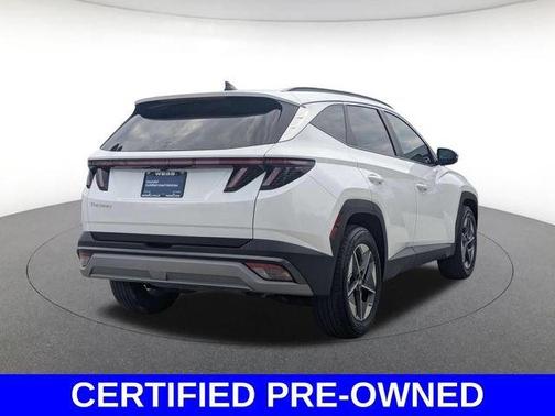 White Pearl 2025 Hyundai TUCSON SEL Convenience