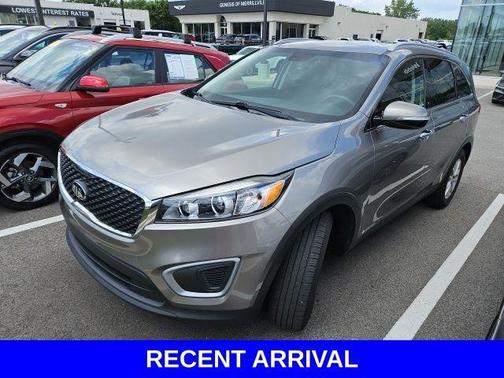 2016 Kia Sorento LX