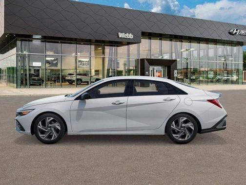 2026 Hyundai ELANTRA SEL