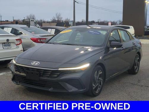 2025 Hyundai ELANTRA SEL Sport