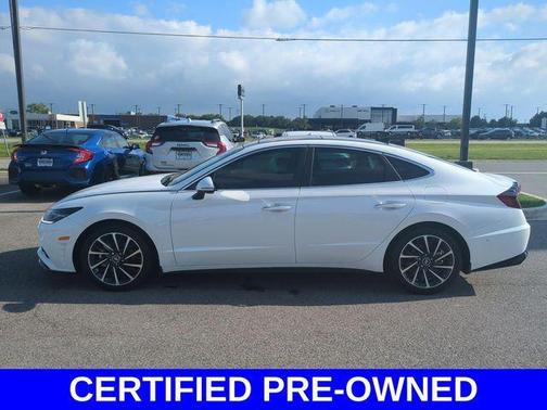 2022 Hyundai SONATA Limited