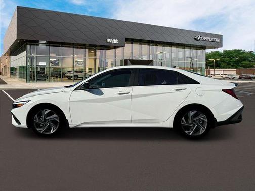 2025 Hyundai ELANTRA HEV SEL Sport