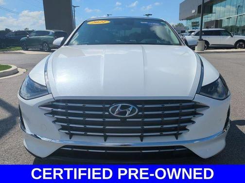 2021 Hyundai SONATA Hybrid Limited