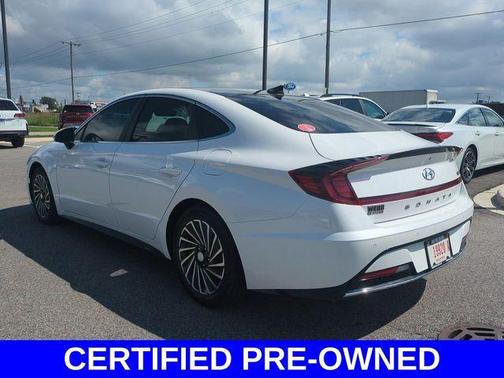 2021 Hyundai SONATA Hybrid Limited