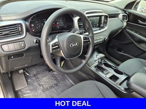 Titanium Silver 2019 Kia Sorento L