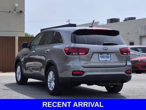 Titanium Silver 2019 Kia Sorento L