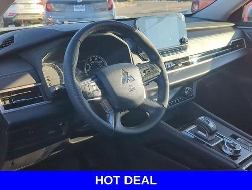 2022 Mitsubishi Outlander SE