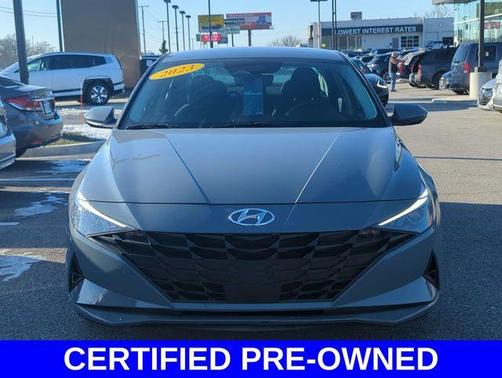 2023 Hyundai ELANTRA SEL