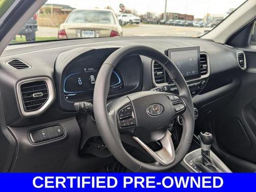 2023 Hyundai VENUE SEL