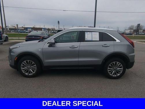 2024 Cadillac XT4 Premium Luxury