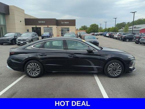 2024 Hyundai SONATA Hybrid Limited