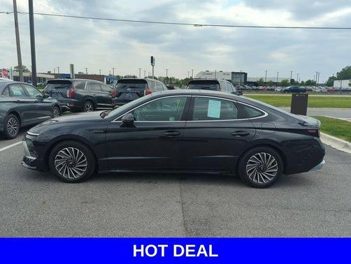 2024 Hyundai SONATA Hybrid Limited