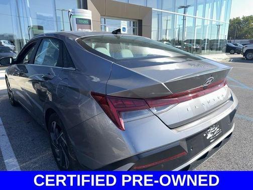 2024 Hyundai ELANTRA Limited