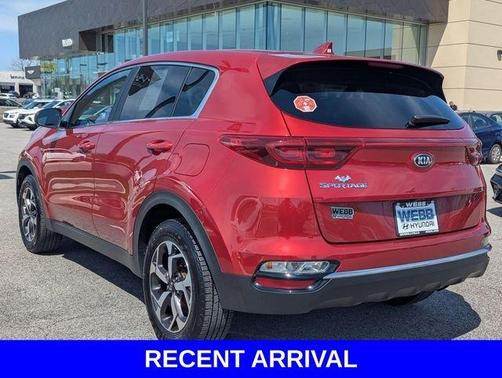 Hyper Red 2022 Kia Sportage LX