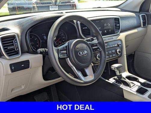 Hyper Red 2022 Kia Sportage LX