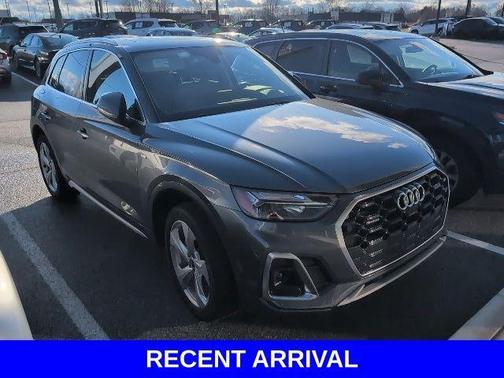 2023 Audi Q5 45 S line quattro Premium