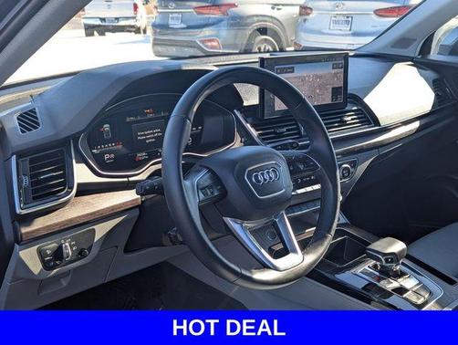 2023 Audi Q5 45 S line quattro Premium