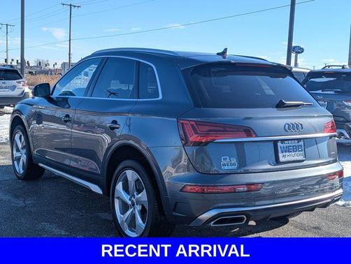 2023 Audi Q5 45 S line quattro Premium