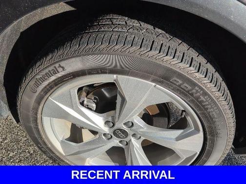 2023 Audi Q5 45 S line quattro Premium