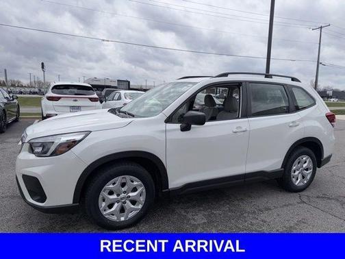 Crystal White Pearl 2021 Subaru Forester