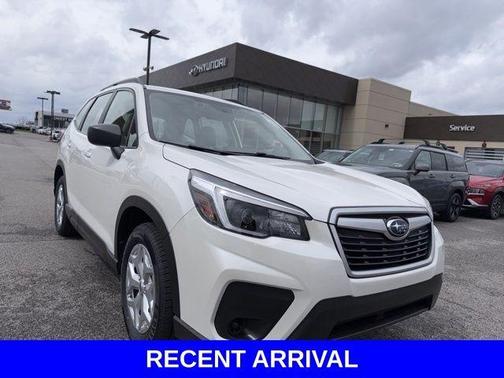 Crystal White Pearl 2021 Subaru Forester