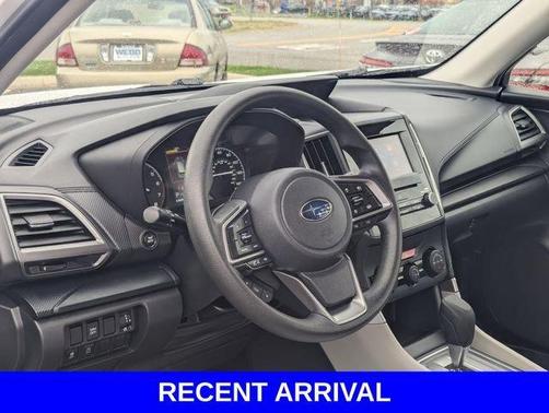 Crystal White Pearl 2021 Subaru Forester