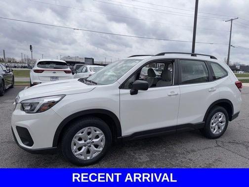 Crystal White Pearl 2021 Subaru Forester