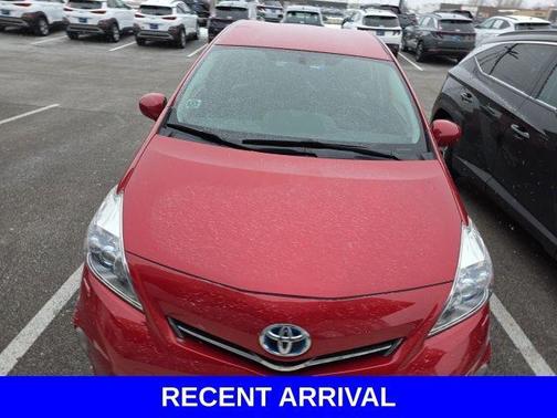 2013 Toyota Prius v Two