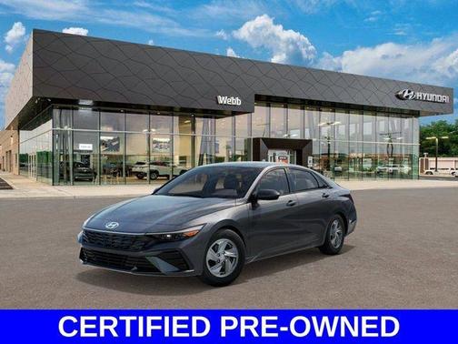 2025 Hyundai ELANTRA SE