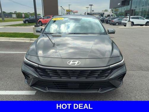 2024 Hyundai ELANTRA Limited