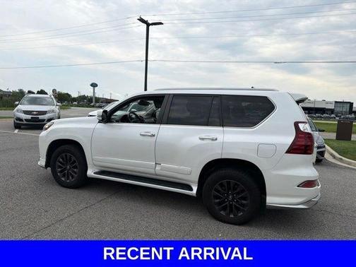 Starfire Pearl 2018 Lexus GX 460 Luxury