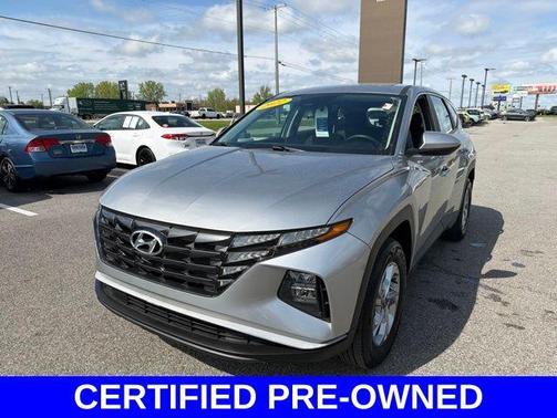 Shimmering Silver 2022 Hyundai TUCSON SE