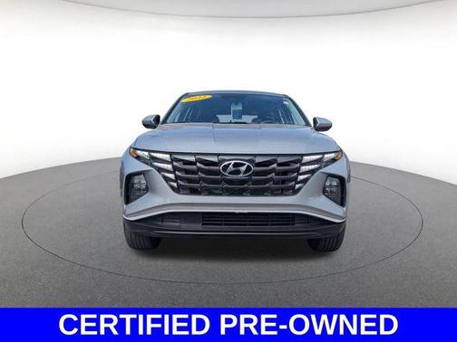 Shimmering Silver 2022 Hyundai TUCSON SE