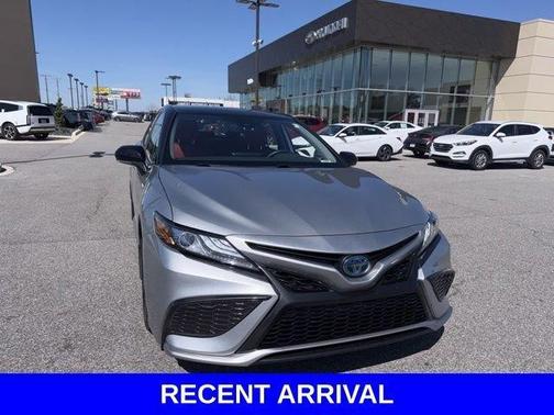 Celestial Silver Metallic 2022 Toyota Camry Hybrid XSE