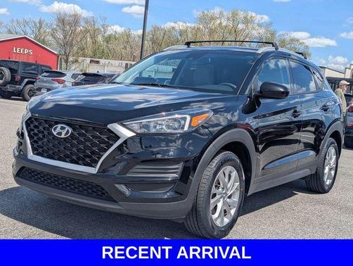 Black Noir Pearl 2021 Hyundai TUCSON Value