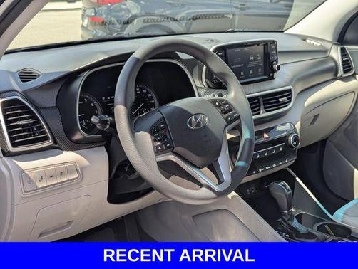 Black Noir Pearl 2021 Hyundai TUCSON Value