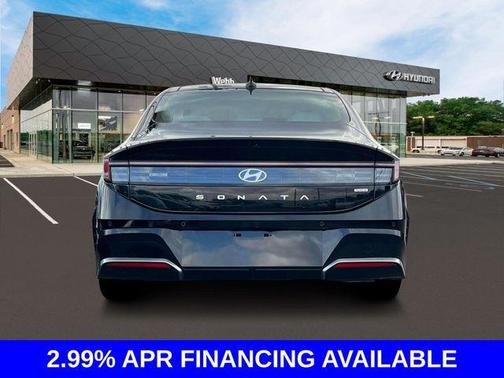 2025 Hyundai SONATA Hybrid Limited