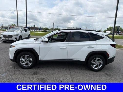 White Pearl 2024 Hyundai TUCSON SEL